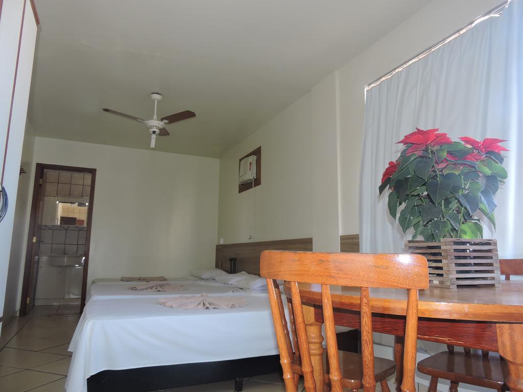 Residencial Baleia Franca Aparthotel Governador Celso Ramos Εξωτερικό φωτογραφία